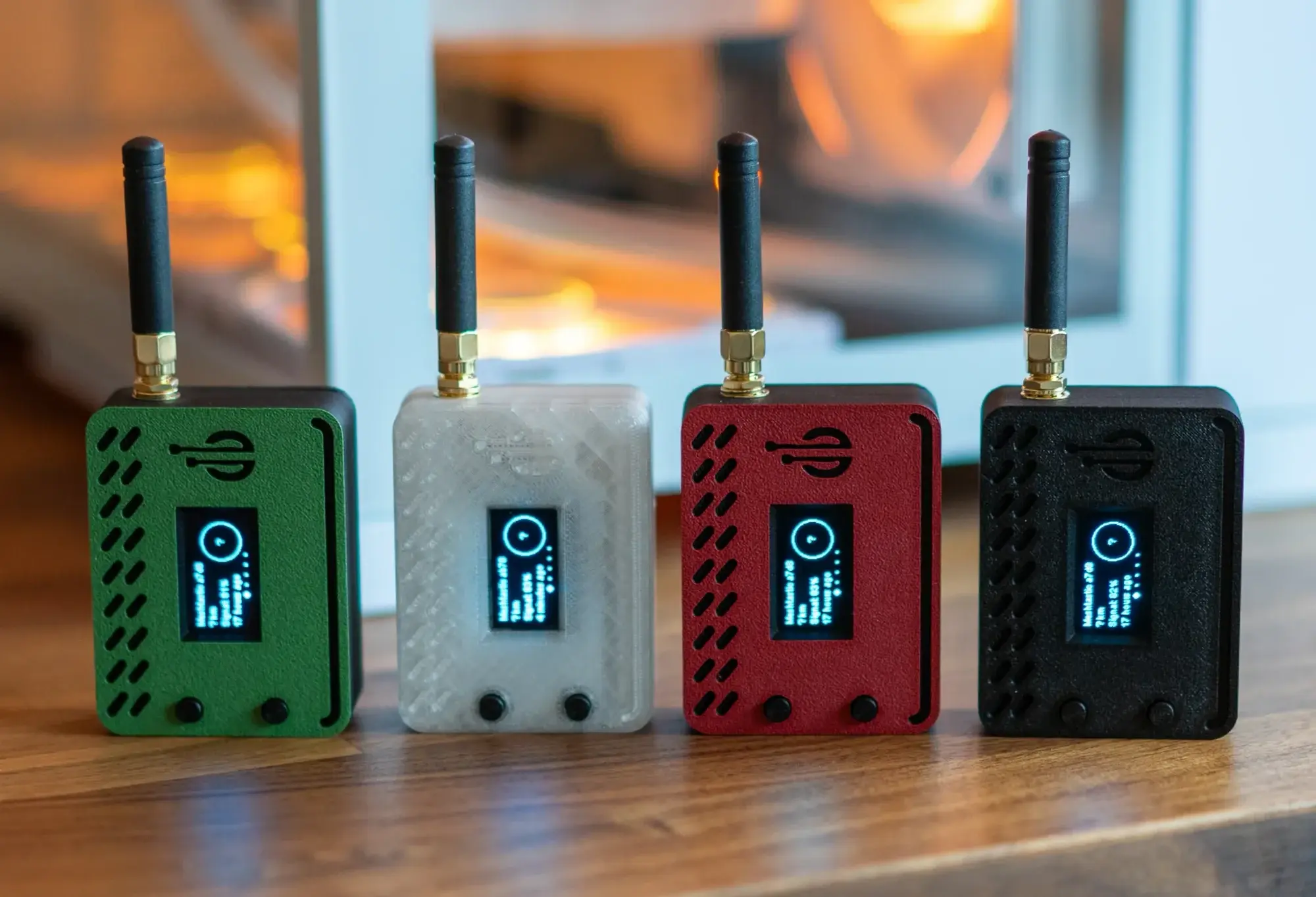 An illustration of a self-healing mesh network with various devices.